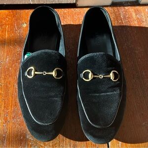 ✨Gucci✨ Black Velvet Jordaan Loafers
